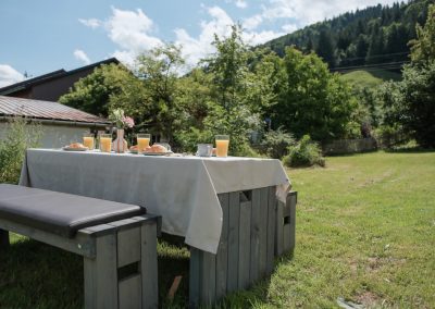 Garten und Frühstück